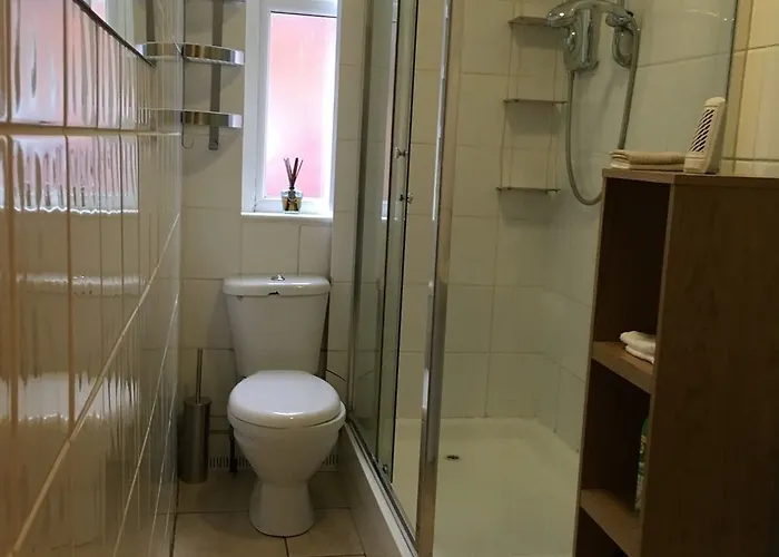 Ruth * Leeds (West Yorkshire)