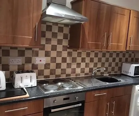 Ruth Leeds (West Yorkshire)