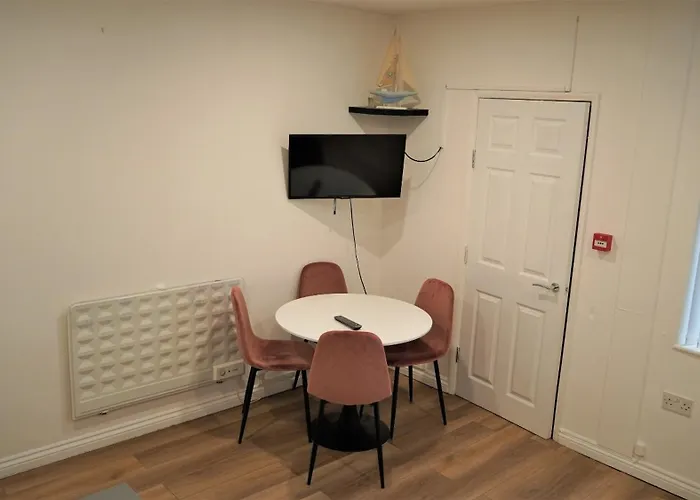 Ruth Leeds (West Yorkshire)