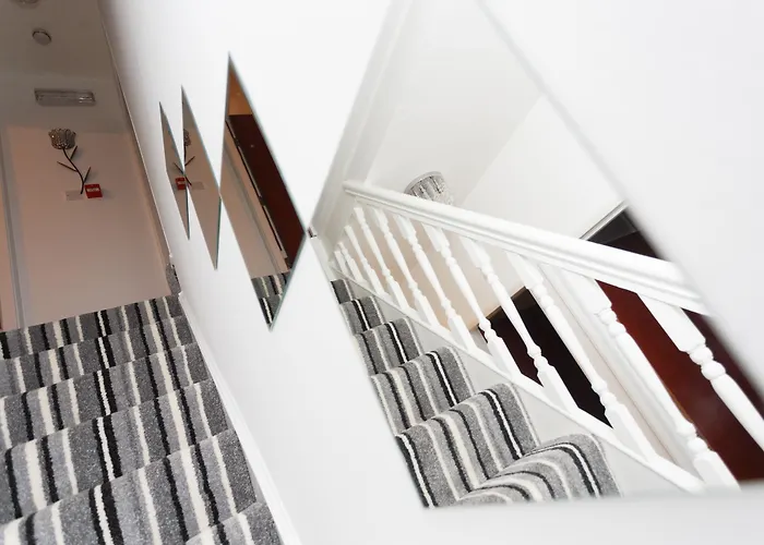 Ruth 아파트 리즈