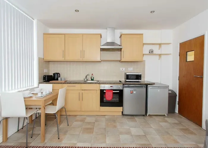 Ruth * Leeds (West Yorkshire)